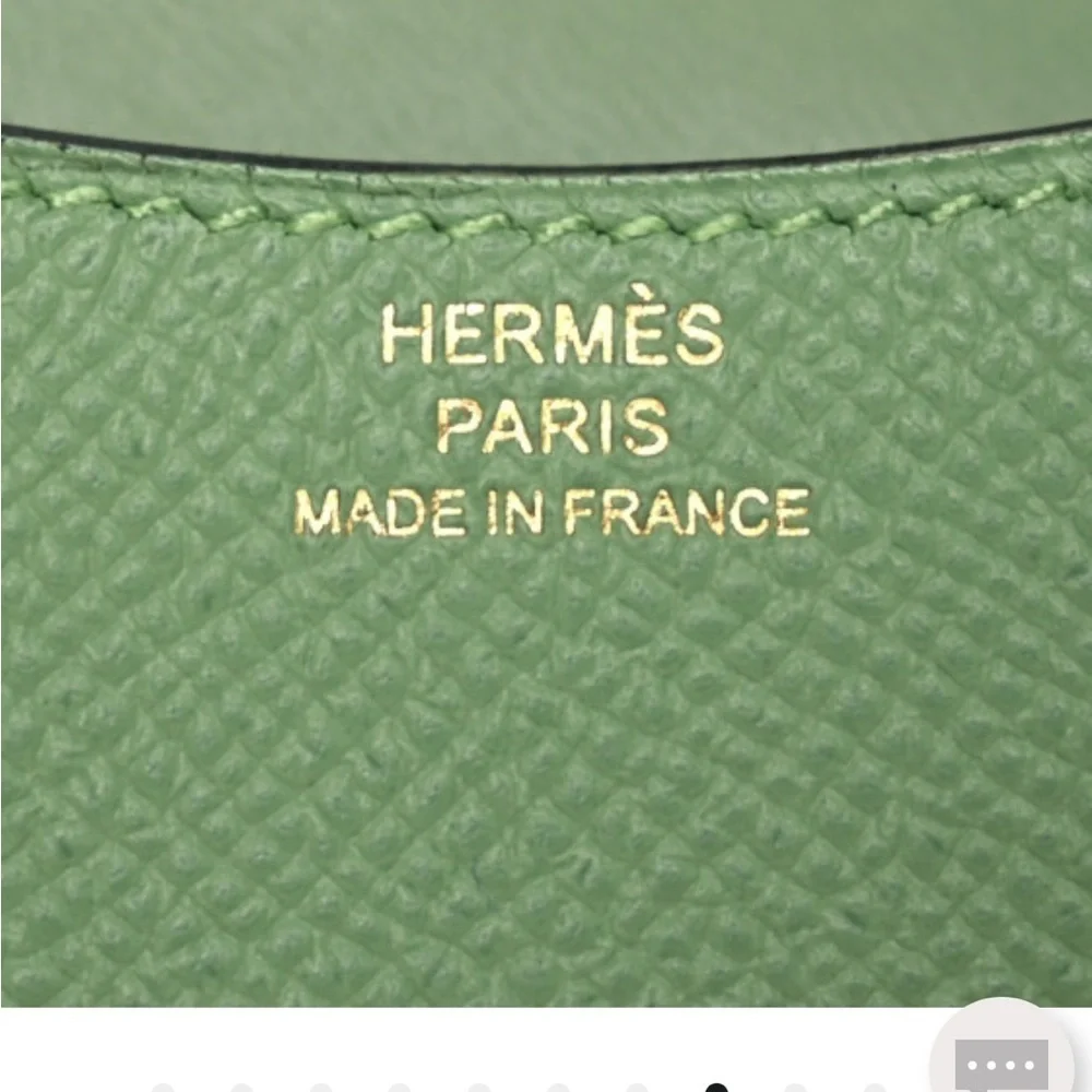 Hermes Constance Epsom (Vert Criquet) Clutch/wallet/crossbody.